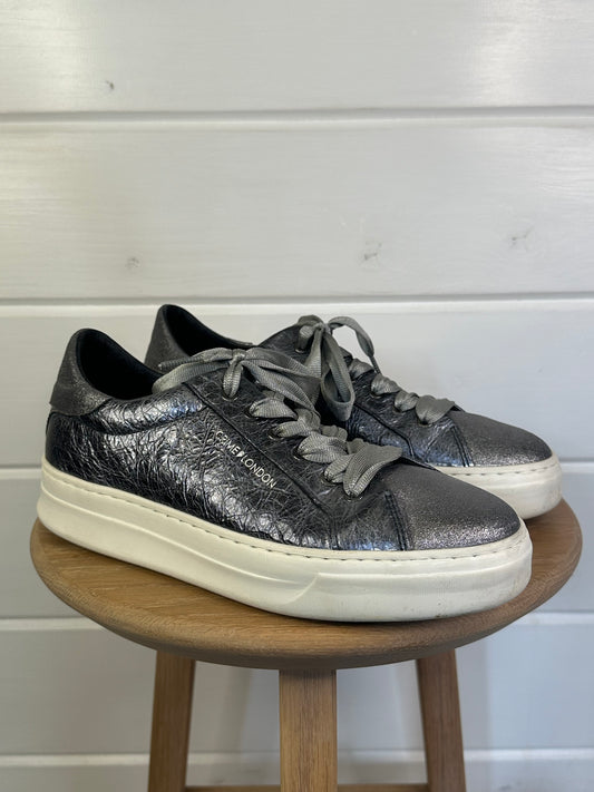 Crime London Silver Trainers - Size 39